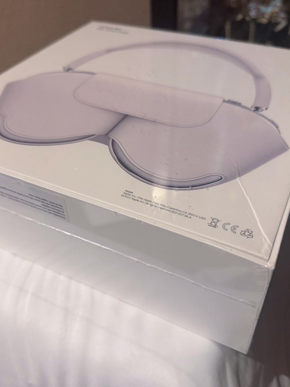 Apple AirPods Max - Silver - White  Over-Ear Headphones